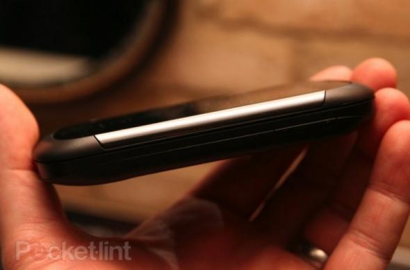 Telefon LG cu două ecrane și qwerty - concept inedit: lg_qwerty_dual_screen_android_phone_4.jpg