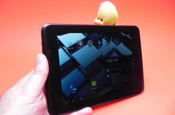 Review Vonino Q8: voluminos dar experiență Android fluentă și conectivitate completă: vonino_q8_review_mobilissimo_ro_34jpg.jpg