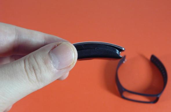 Samsung Gear Fit Review: gadget de fitness cu design atractiv, dar cu unele lipsuri (Video): samsung_gear_fit_review_mobilissimo_05jpg.jpg