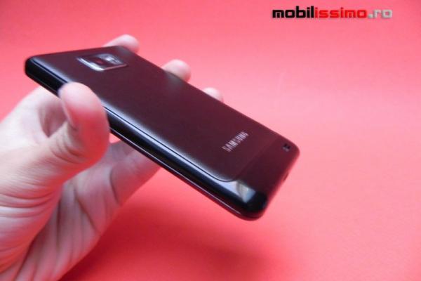 Review Samsung Galaxy S II - telefonul anului 2011, sau doar un candidat serios la titlu? (Video)