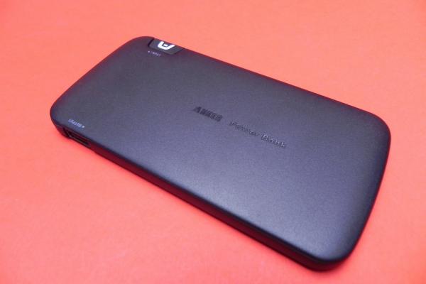 Review baterii externe Anker Astro Slim 2 și Astro 3 de la EasyCharge.ro + Concurs: puteți câștiga bateriile! (Video)