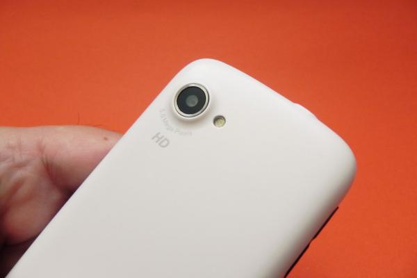 Review E-Boda V100 Storm: o "furtună" Într-un pahar cu... tehnologie (Video)