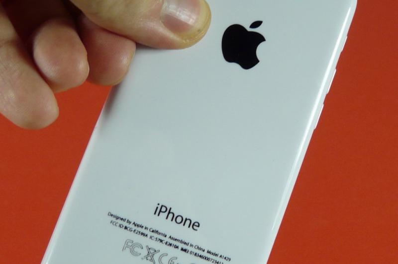iPhone 5C (macheta), cu doar o zi Înainte de lansarea oficială, Într-un video preview Mobilissimo.ro!: iphone_5c_preview_mobilissimo_ro_41jpg.jpg