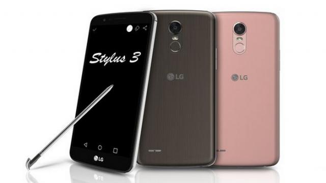 <b>CES 2017: LG K3, K4, K8, K10 (2017), telefoane entry level anunţate în Las Vegas, plus LG Stylus 3, phablet cu stylus</b>Deşi LG nu a mai avut răbdare până la CES 2017, pentru a-şi prezenta noile terminale şi le-a anunţat încă din decembrie, azi avem confirmarea oficială cu privire la aceste modele şi dotările lor complete. E vorba despre modelele entry level şi midrange LG