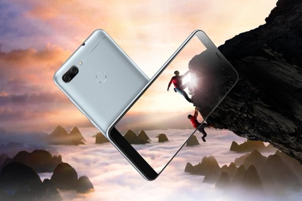 ASUS ZenFone Max Plus (M1) inaugurează ecranul 18:9 pe gama ZenFone; Vine cu baterie generoasă, recunoaştere facială