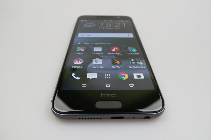 HTC One A9 - Galerie foto Mobilissimo.ro: HTC-One-A9_003.JPG