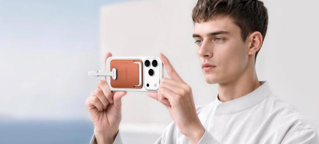 IFA 2026: Lexar Muse este un SSD aproape cât un card, se lipește magnetic de iPhone și poate stoca direct filmări ProRes 4K la 120 fps