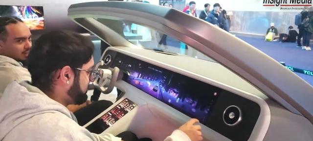 Aproape două din trei ecrane auto livrate global ar putea veni de la producători chinezi în 2026