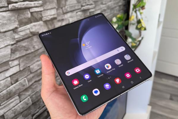 Samsung Galaxy Z Fold5 -  Design