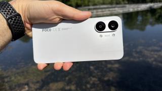 POCO X8 Pro Max: Conectivitatea e asigurată de 5G, WiFi 7, NFC și Xiaomi Offline Communications la concerte sau în drumeții