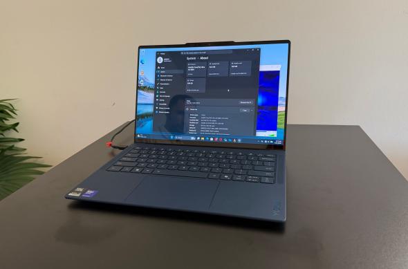 Lenovo Yoga Slim 7i Ultra Aura Edition - Fotografii: yoga (3).jpg