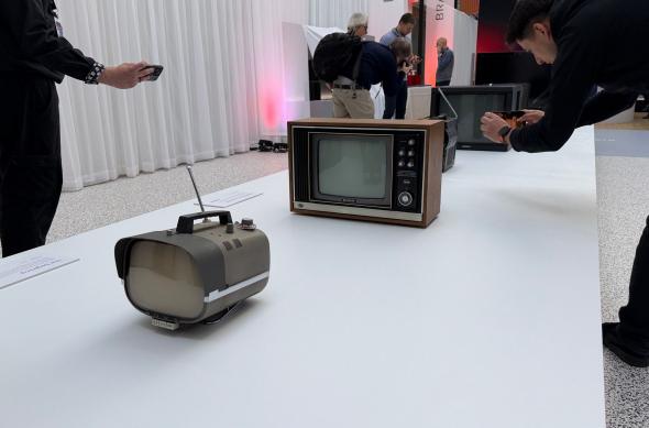 Sony Bravia - Istoric TV: Istoric-TV (2).jpg