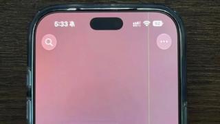Apar primele reclamații despre linii verzi și roz pe iPhone 18 Pro