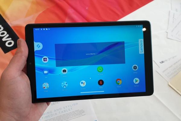 IFA 2019: Lenovo Tab M8 Hands-on - tabletă de 8 inch cu 4G LTE și preț accesibil