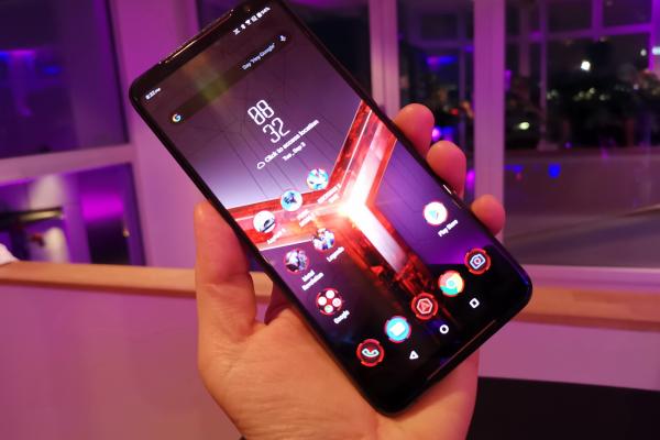 Galerie foto ASUS ROG Phone II Ultimate Edition