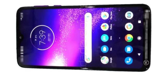 Încă un One: Motorola One Macro apare în imagini și în GeekBench alături de câteva dotări
