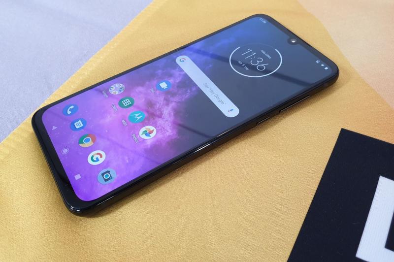 Motorola One Zoom - Fotografii oficiale: Motorola-One-Zoom_014.jpg