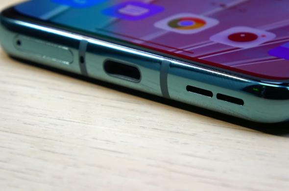 OnePlus 10 Pro - Galerie foto Mobilissimo.ro: OnePlus10Pro 22.jpg