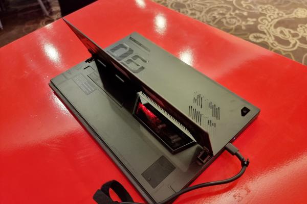 ASUS ROG Flow Z13 - Fotografii eveniment