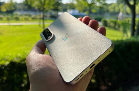 OnePlus Nord 5 - Design (2): OnePlus-Nord-5-Design-2_022.jpg