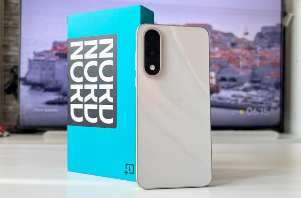 OnePlus Nord 5 - Unboxing: OnePlus-Nord-5-Unboxing_001.jpg
