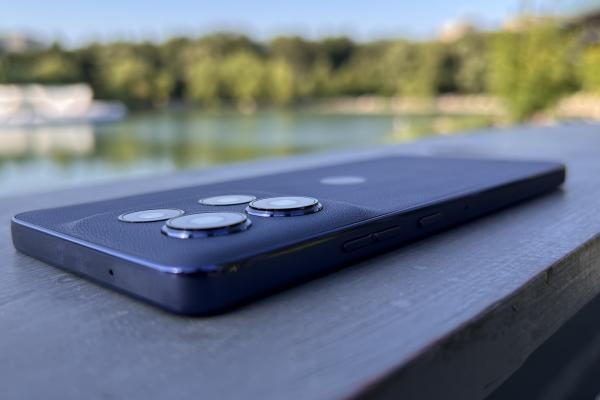 Motorola moto g86: Hardware cu upgrade-uri mici, dar pentru componente importante
