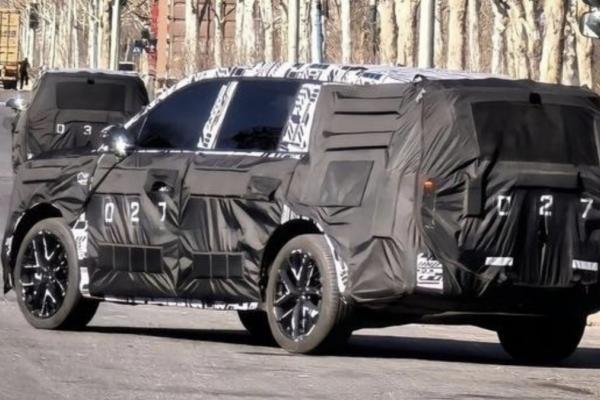 Xiaomi trece la nivelul următor în zona auto și testează un SUV masiv EREV cu 7 locuri numit Xiaomi YU7; Avem fotografii spion