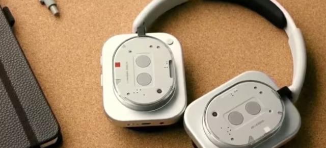 Primele căști over-ear de la Nothing au sosit; Nothing Headphone (1) au butoane fizice, autonomie 80 ore