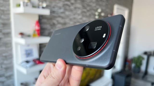 <b>[UPDATE 08.07.2025 informația a fost dezmințită oficial] - Parteneriatul dintre Xiaomi și Leica ajunge la final? Xiaomi 16 Ultra Max ar folosi o soluție foto dezvoltată in-house</b>După despărțirea de HUAWEI, cei de la Leica nu au zăbovit prea mult în a găsi un alt partener din zona smartphone pentru a-și promova tehnologia foto și mă refer desigur la Xiaomi care ne-a adus în ultimii ani multe modele 