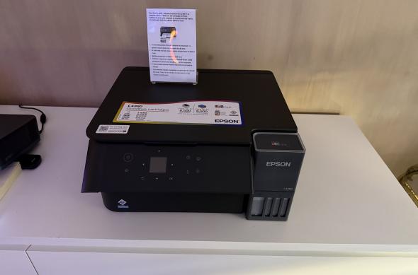 Imprimanta Epson EcoTank L6370 + sesiune portret: Photo 21.10.2025, 12 42 03.jpg