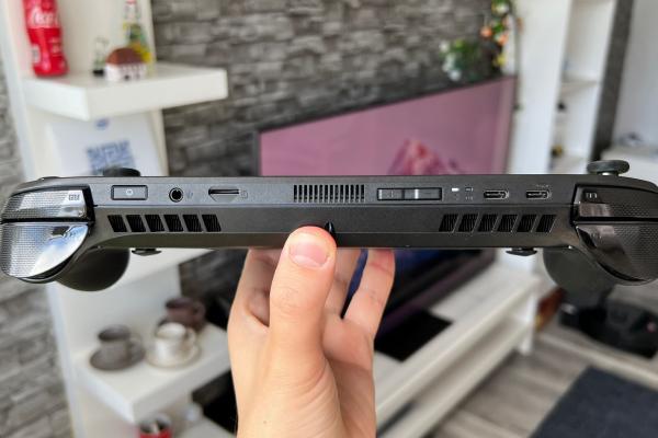 ASUS ROG XBOX Ally X - Design