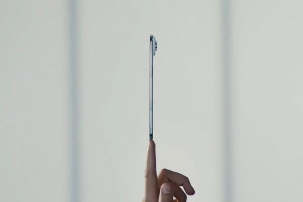 Vânzările iPhone Air dezamăgesc global, iar Apple taie producţia; Cum stă iPhone 17 totuşi?