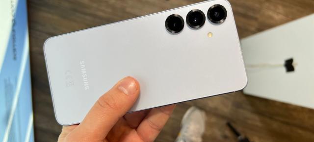 Samsung se pierde în denumirile flagship-urilor din 2026; Galaxy S26 Pro dispare din ecuație