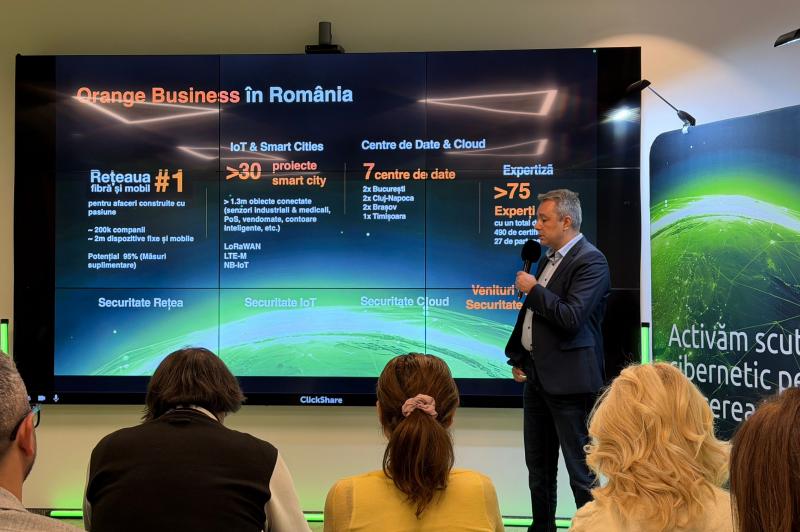 Lansare Orange SCUT - Conferință: SCUT-ORANGE (11).jpg