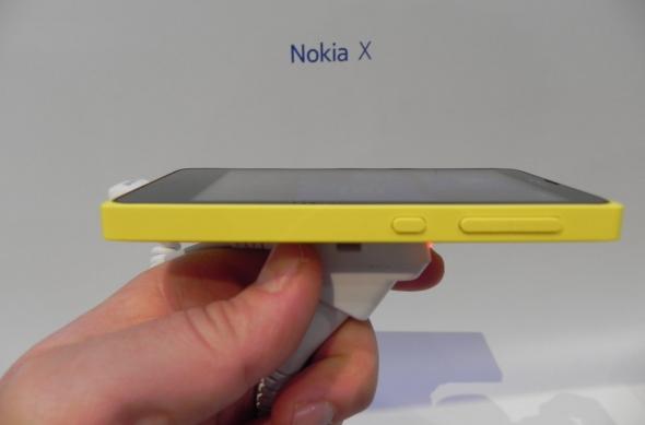 Hands on cu Nokia X, primul Android de la Nokia și Începutul unei serii interesante (Retro MWC 2014 - Video): dscn4673jpg.jpg