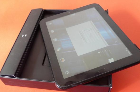 HP TouchPad scos din cutie la Mobilissimo.ro - o tabletă glossy cu webOS (Video): p1230526jpg.jpg