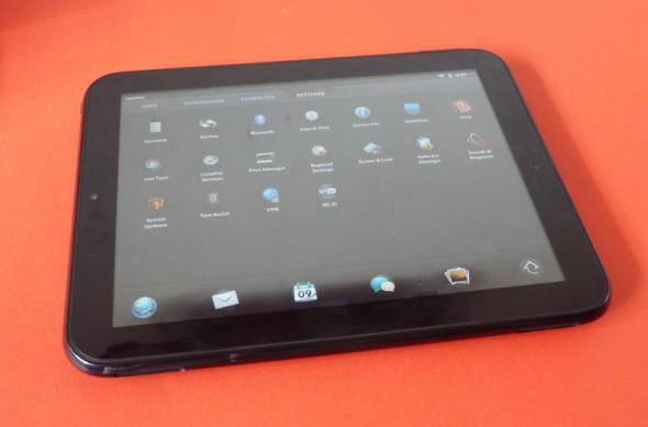 HP TouchPad scos din cutie la Mobilissimo.ro - o tabletă glossy cu webOS (Video): p1230500jpg.jpg