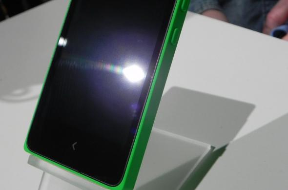 MWC 2014: Nokia X+ video preview direct de la Mobile World Congress 2014 din Barcelona: dscn4325jpg.jpg