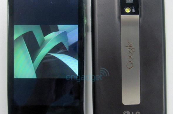 Smartphone monstru de la LG: CPU dual-core Tegra 2, display de 4 inchi, Android 2.3/3.0: 10x1116exenglgandroid0.jpg