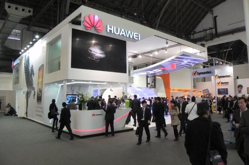 MWC 2012: Standul Huawei vi se dezvăluie - SF, tehnologie de vârf și cele mai noi telefoane (video): dscn0848jpg.jpg