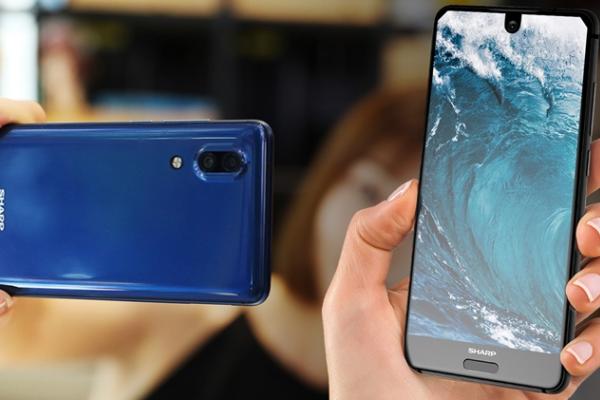 Sharp Aquos S2 devine oficial! Ecranul său de 5.5 inch ocupă 87.5% din panoul frontal!