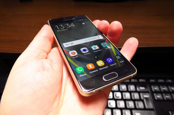 Samsung Galaxy A3 (2016) - Fotografii Hands-On: Samsung-Galaxy-A3-(2016)_010.JPG