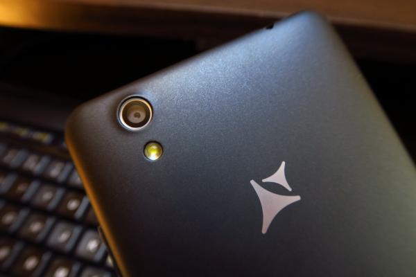 Allview V2 Viper i4G: Camera lasă loc de mai bine pentru V3
