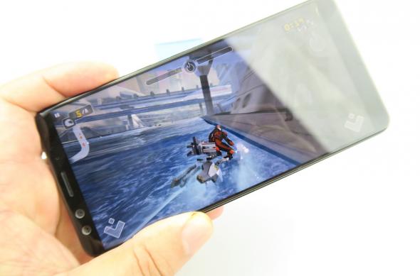 Test termic HTC U12+: HTC-U12-Plus_014.JPG