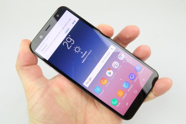 Samsung Galaxy A6 (2018) - Galerie foto Mobilissimo.ro