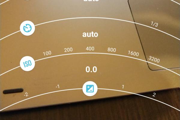 Interfață grafică cameră Motorola Moto X4 (capturi de ecran)