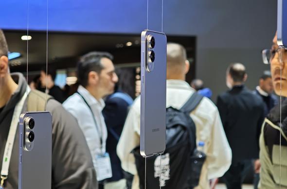 Samsung Galaxy S25 Edge - Fotografii MWC 2025: IMG_20250303_111451.jpg