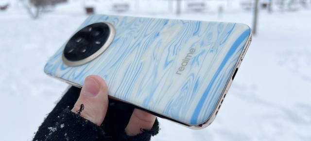 realme 14 Pro+: Acustică stereo hibrid, funcție Clear Voice pentru apeluri clare la exterior