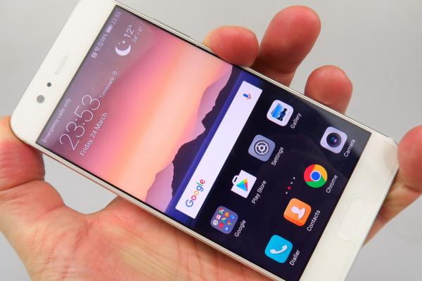 Huawei P10 Plus: OS, UI, aplicaţii cu EMUI 5.1, predictibilitate a acţiunilor interesantă