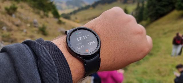 La munte cu Samsung Galaxy Watch6 Classic: Drumeții, adrenalină, off-road și tiroliană în Cheile Grădiștei